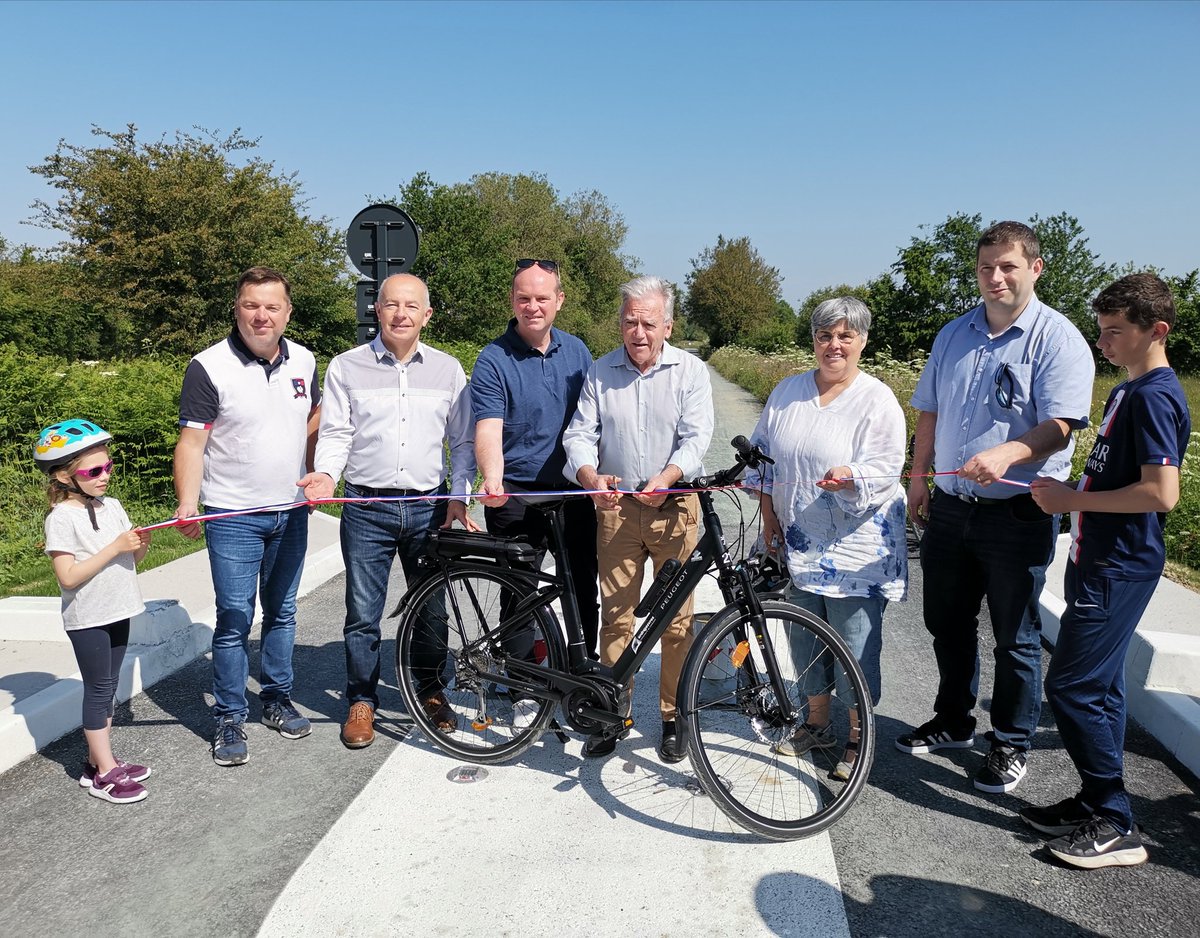 Inauguration de la liaison cyclable Casson - Sucé-sur-Erdre 🚴‍♂️🚴‍♀️ <a href="/Michel_MENARD/">Michel Ménard</a> <a href="/SylvainLefeuvr4/">Sylvain Lefeuvre</a> <a href="/ErdreGesvres/">Erdre & Gesvres</a>