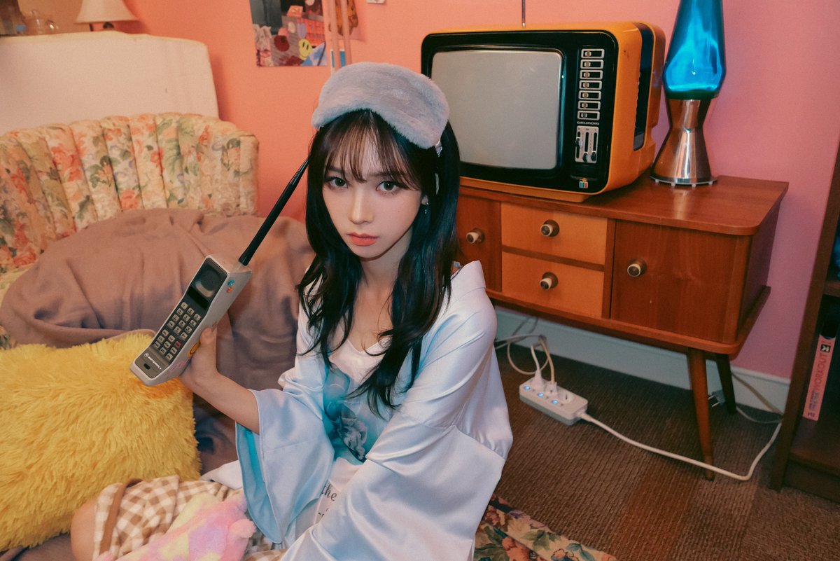 aespa_official's tweet photo. ‘Thirsty’ Track Video Behind Cut 

https://t.co/7vX9H3hGNF

#aespa #æspa #에스파
#MYWORLD #aespa_MYWORLD
#Spicy #aespa_Spicy
#Thirsty #aespa_Thirsty
#Behind https://t.co/lZZpQpWrNL