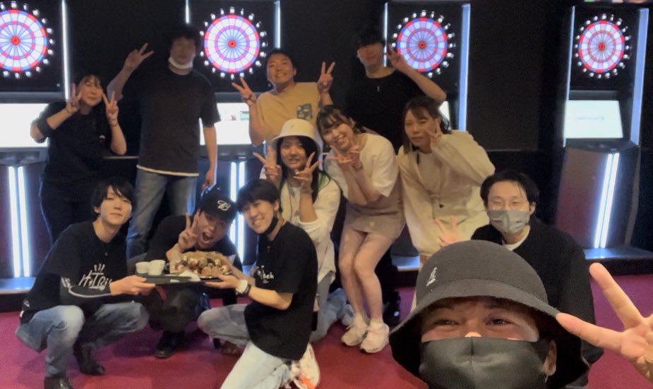 kamahen_darts's tweet photo. 【拡散希望】本日は初めてのダーツ交流会＆ハウストーナメントでした！みんな楽しんで貰えたみたいで凄く嬉しかったです😭✨️DiCE仙台店さん、参加してくださった方々ありがとうございました！そしてありがたいことに第2回も決まりました！今回参加できなかった方も、是非参加よろしくお願いします！ https://t.co/6BLOfm1dOm