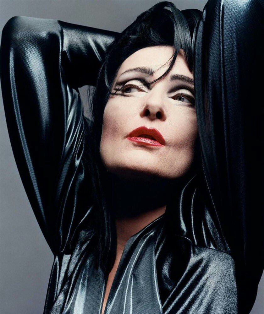 Happy 66th birthday to the incomparable Susan Janet Ballion A.K.A Siouxsie Sioux . 