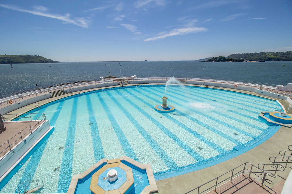 🔔 Attention, swimmers and sun-seekers!

Tinside Lido is officially open for business! Grab your towels, put on your favourite swimsuit and get ready for endless fun under the sun. 🌊

visitplymouth.co.uk/things-to-do/t…

@ActivePlymouth