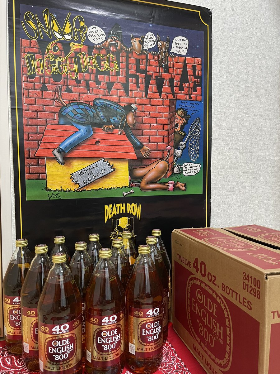 pimp_aka_kazu's tweet photo. gangsta party♪
ナカマルリカーストアーより到着
やっぱりOLDE ENGLISHは
ビンじゃないとね!
#ギャング
#OLDEENGLISH
#40oz
#ナカマルリカーストアー https://t.co/SoEJSJ3zGI