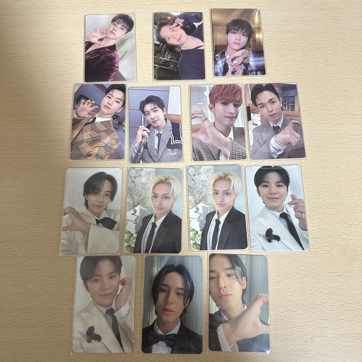 __13cherry's tweet photo. seventeen セブチ　fml 交換

譲)ジョンハン　ジュン　ホシ　ウジ　THE8
ミンギュ　ドギョム　

求)エスクプス(スンチョル)  💕優先
      スングァン

エスクプスが決まり次第スングァン

同種での交換希望
同日発送希望

お気軽にリプ・DMよろしくお願い致します✨✨ https://t.co/m4sdd2MGg0