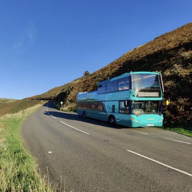 Starting tomorrow (Sunday 28th May). 
 
The #Exmoor #coaster open top #bus route extends to #Ilfracombe in #Devon from #Minehead. 🌊 

The £2 and £4 price cap still applies on this route 💷

Not to be missed! 🚌

Tickets, info and timbales available here:
firstbus.co.uk/adventures-bus…