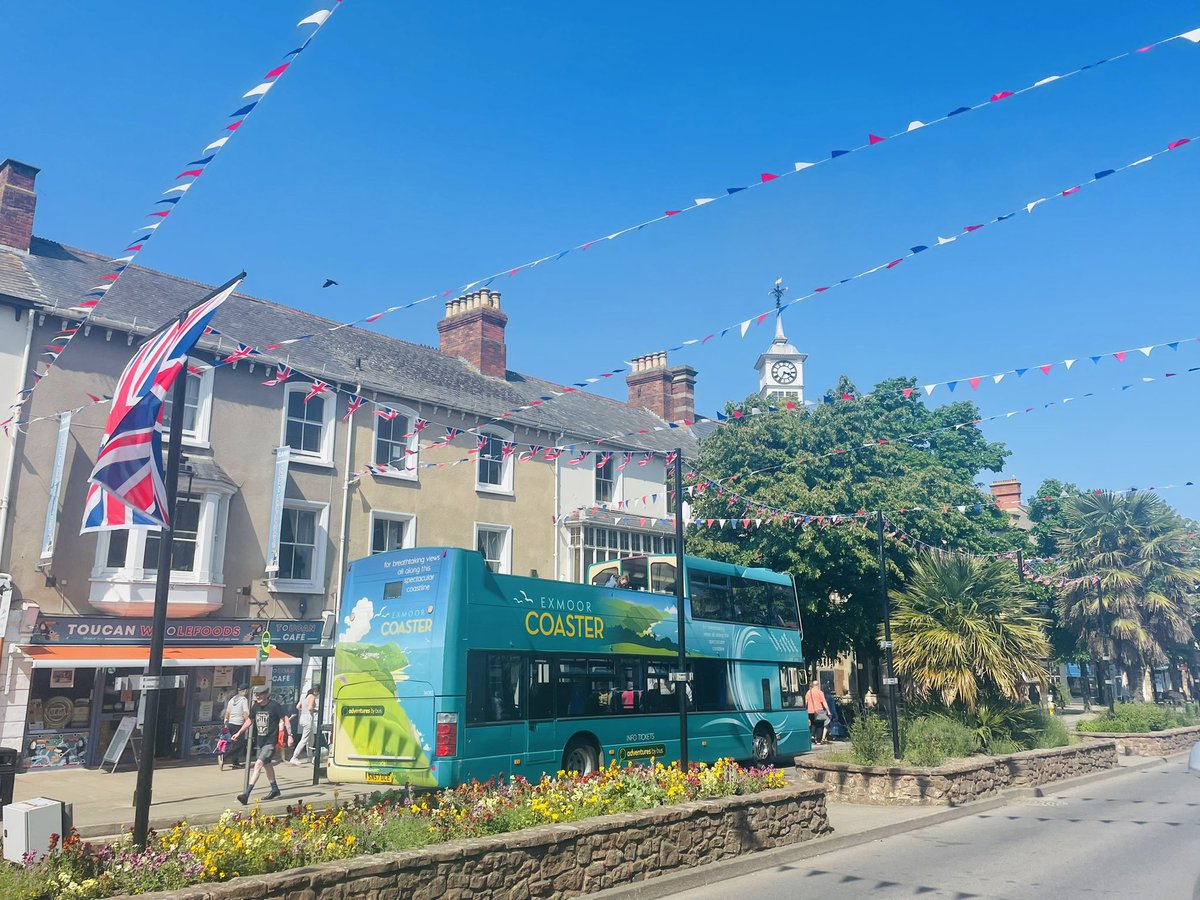 Visit Minehead tweet media