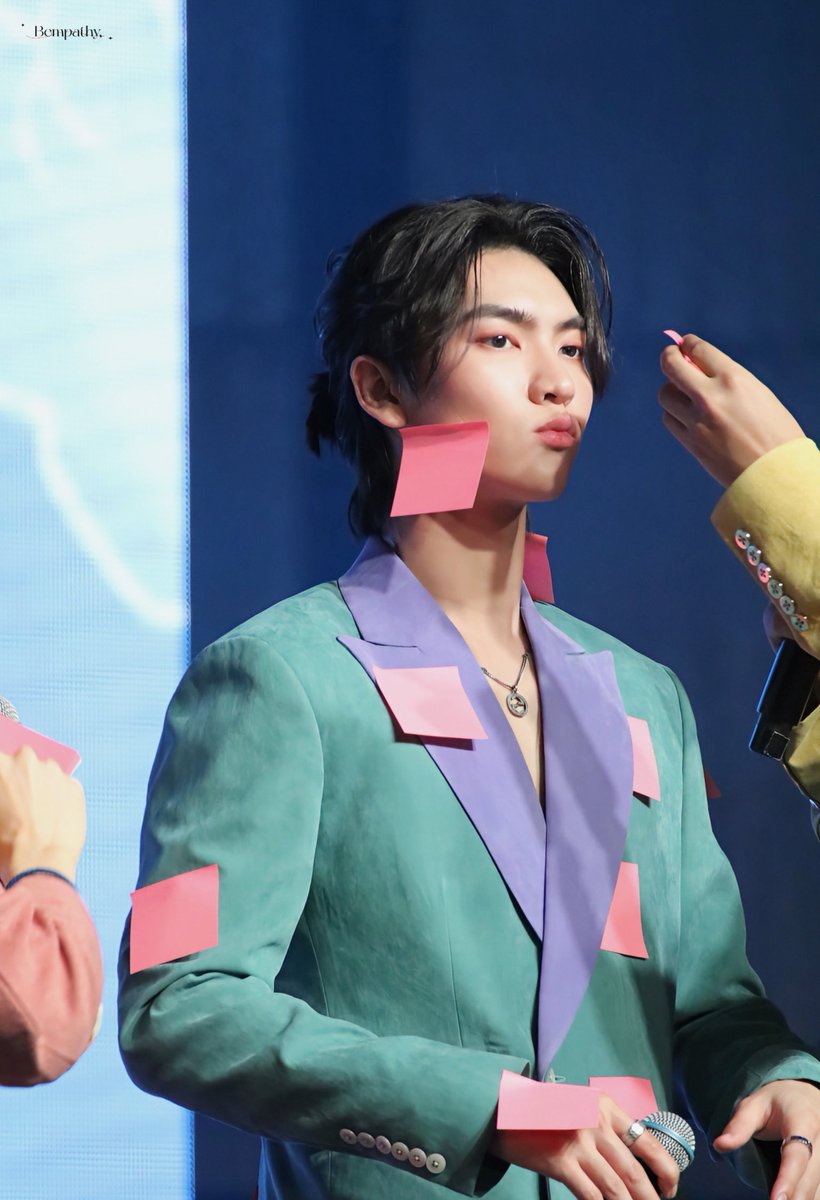 Bempathy_'s tweet photo. 230527 Boss HongKong FM
#Bosschaikamon #ShawtyBoss @Bossckm_ 
#LoveinTheAir1stFMinHongKong https://t.co/CdDIoMJSvl