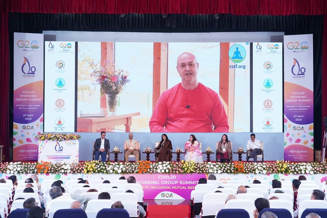 Sadguru Cyriaque Vallee was invited to speak at the C20 International Conference on Diversity Inclusion and Mutual Respect, co-hosted by Maharshi University of Spirituality. 

He shared how SSRF's ashram in Germany is being developed to bring people together from all over 
1/2