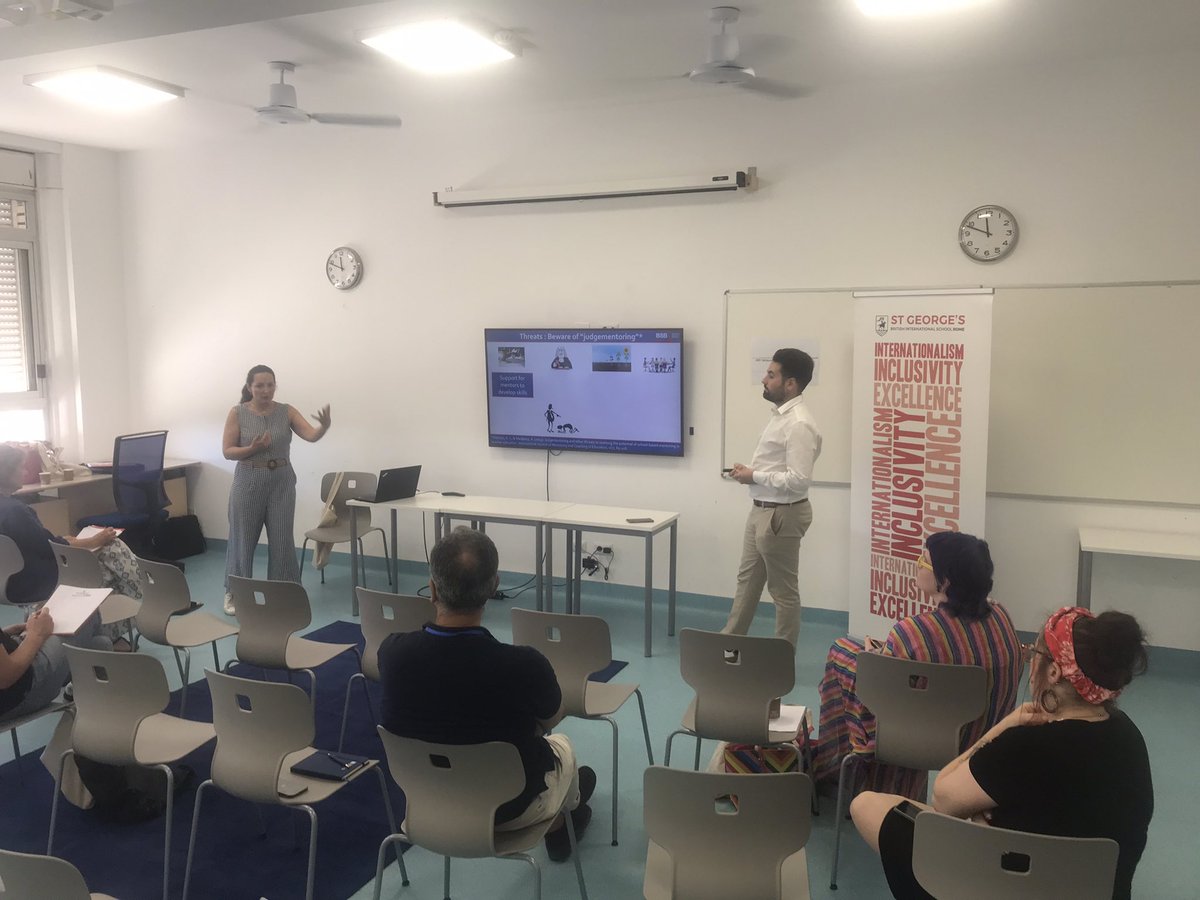 So proud of my BSB colleagues <a href="/vallely_kerry/">Kerry Vallely</a> and Juan Luis Beas for presenting today at #REdrome on the long term investment of mentoring. It was clear, enjoyable and educational! <a href="/BSB_PLP/">BSB PLP</a> @PLCMelanie <a href="/_JohnKnight/">Dr John Knight</a> <a href="/HughesHaili/">Dr Haili Hughes FRSA</a>