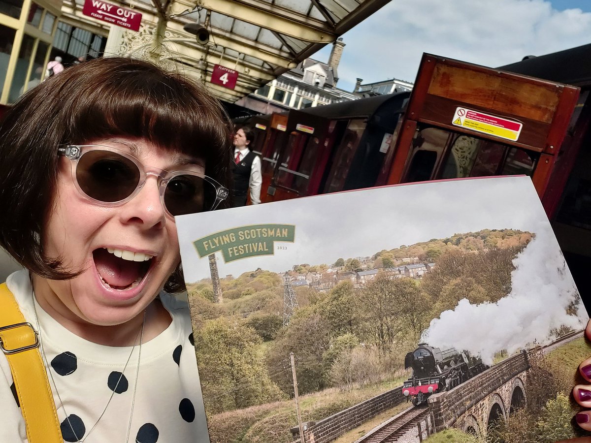 The start of our Flying Scotsman day <a href="/WorthValley/">Keighley & Worth Valley Railway</a> Choo choo 😍