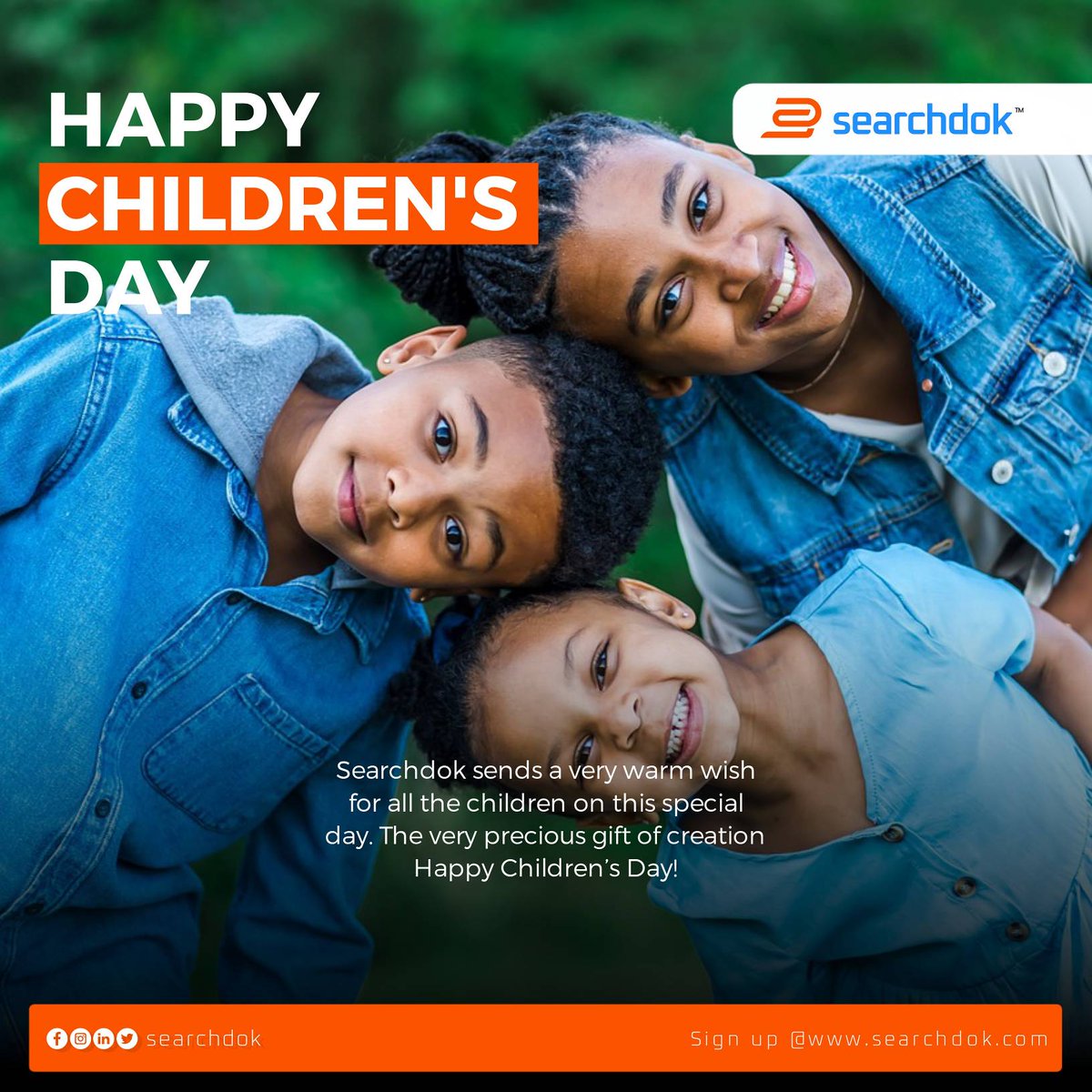 searchdok's tweet photo. To those with the purest hearts and the wildest dreams, to Children🥰
Happy Children's Day!
Never stop dreaming ✨
#searchdok #childrensday #childhoodmemories #africa #africanfreelancers #nigeria #africantechstartups #enugu https://t.co/9OktlJ5R35