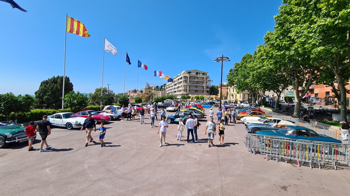 villedegrasse's tweet photo. #Grasse
#voituresdecollection
Sur le Cours Honoré Cresp https://t.co/mEUDrINTpF