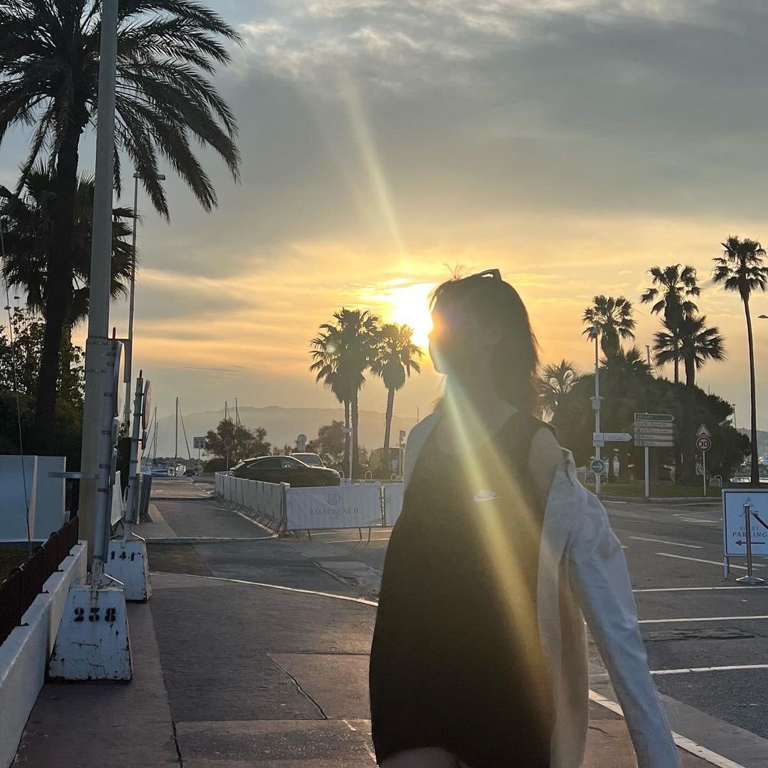 karinaspics's tweet photo. #karina instagram update https://t.co/rtE3tUW834