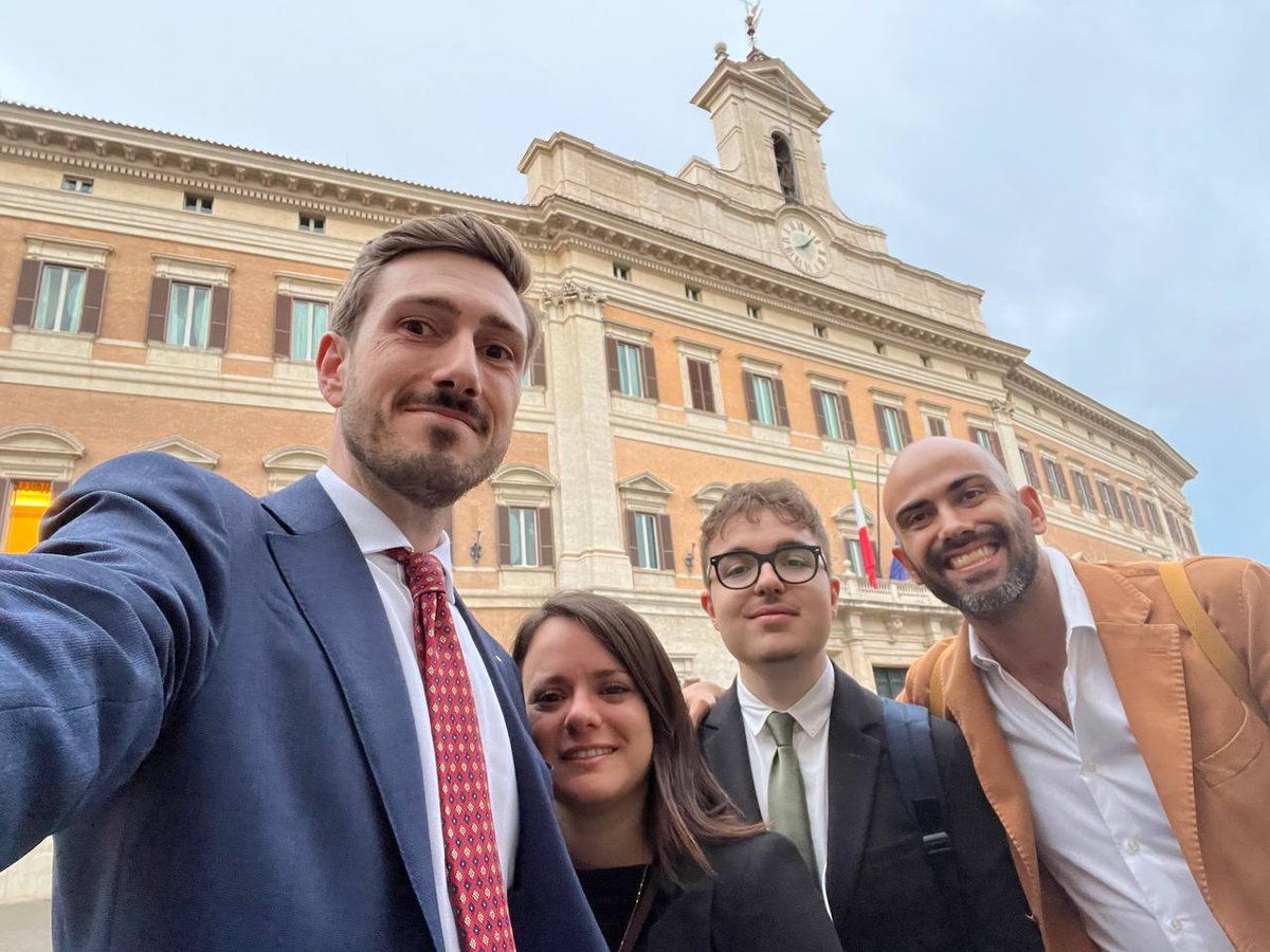 GioBaluganti's tweet image. Giornate preziose, ricche di belle persone appassionate, spunti, idee, domande, risposte. Un punto di vista unico su realtà a volte quasi incredibili e sul loro lavoro, spesso sotto traccia. #ElectionDays è stato molto di più, ma twitter non perdona. Grazie a tutti ❤️ @you_trend