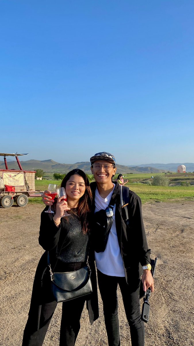 Arinamustaffa's tweet photo. Cappadocia is my dream mas! Not her!🇹🇷
Thank you Husband for everything🤍 https://t.co/jv6WH3EPCE