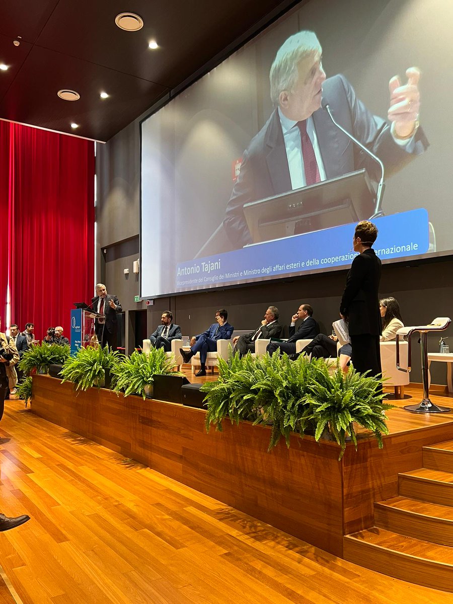 RuralHack (@ruralhackit) on Twitter photo "La ricerca è la via per rendere la nostra agricoltura protagonista nello scenario mondiale e guidare tutto il mondo verso una filiera agroalimentare più sostenibile"
<a href="/AntonioTajani/">Antonio Tajani</a>
#insiemeperglisdgs #agritech "La ricerca è la via per rendere la nostra agricoltura protagonista nello scenario mondiale e guidare tutto il mondo verso una filiera agroalimentare più sostenibile"
<a href="/AntonioTajani/">Antonio Tajani</a>
#insiemeperglisdgs #agritech