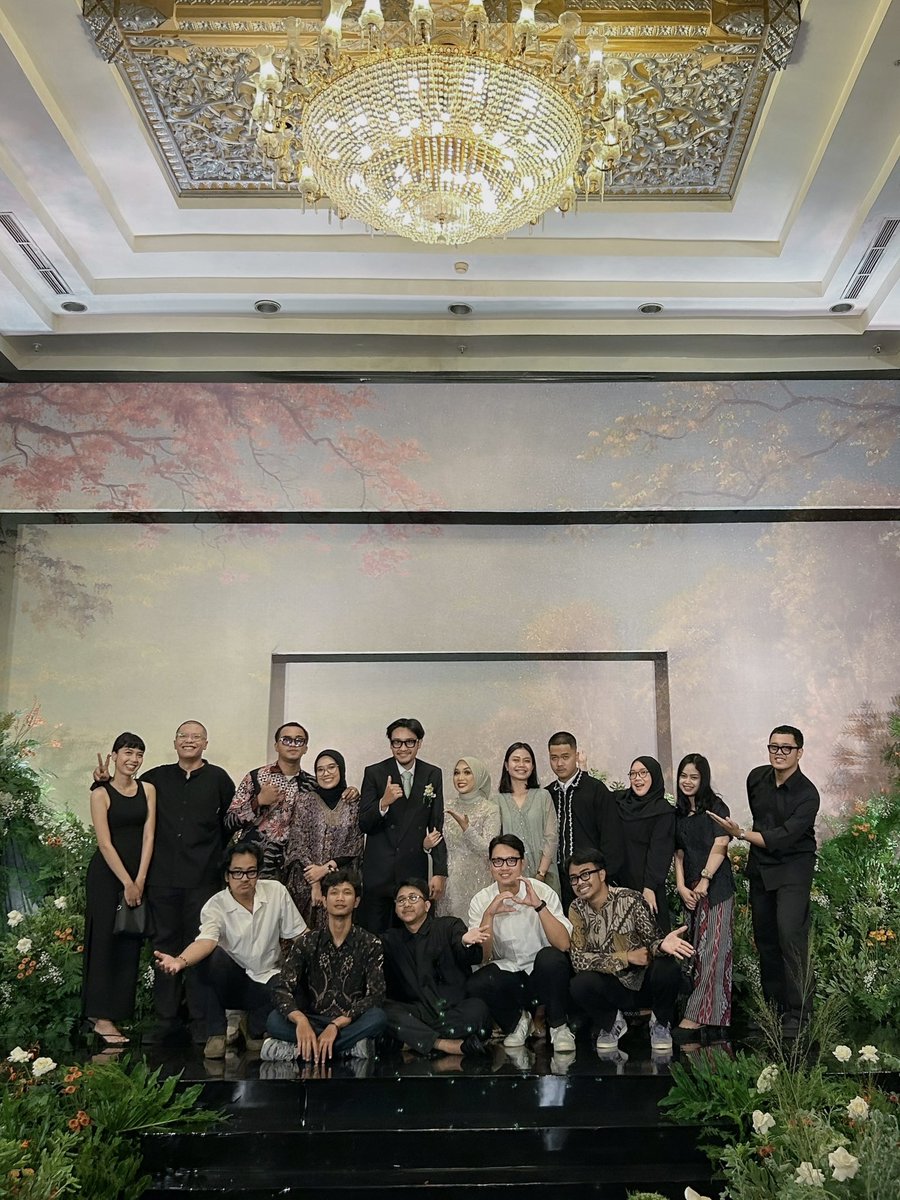 dintayama's tweet photo. I thought, today is a good day. Cheerful! @ranosyah
#toscosneakersroom
#underratedteam
#kentas4all 1/1 https://t.co/yaZyCcCWZC
