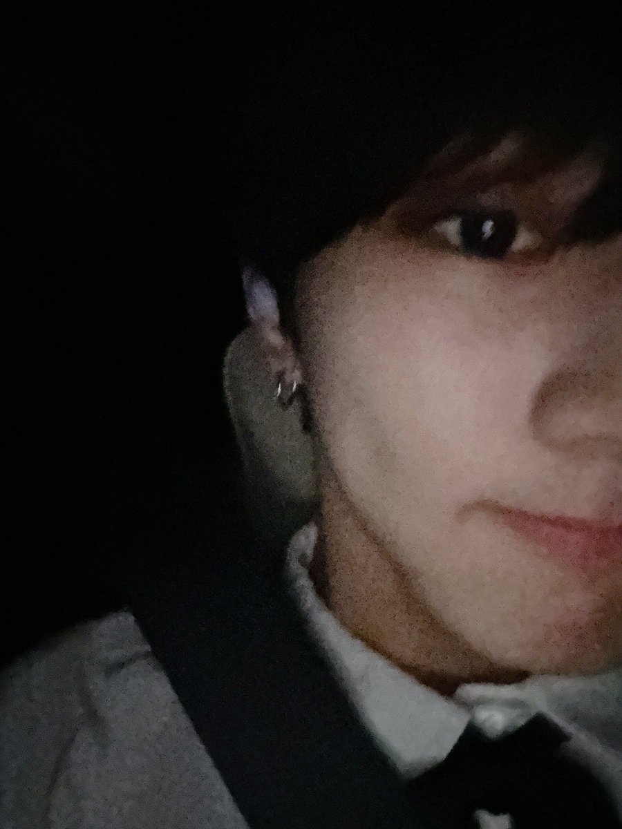 enhypenweverse's tweet photo. [ #정원’s Post ] 230527

#JUNGWON: Ta-da

@ENHYPEN_members @ENHYPEN #ENHYPEN #엔하이픈 https://t.co/9QZWzm776x