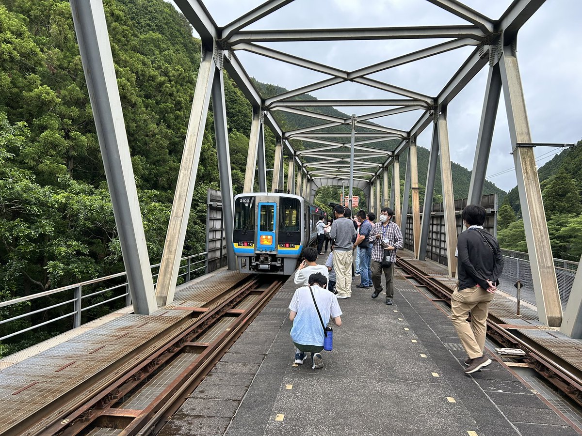 jr724d1's tweet image. #Remember2000