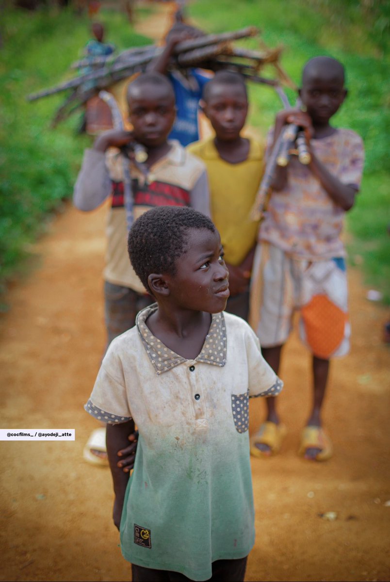 deji_atte's tweet photo. Children are like buds in a garden and should be carefully and lovingly nurtured, as they are the future of the nation and the citizens of tomorrow. Only through right education can a better order of society be built up. The children of today will make the world of tomorrow.

I would have talked about the children in these slides of pictures but I met them randomly happy on the street of NOK in Kaduna state during one of our visit to unpopular places in Nigeria with 

They were happy to see us and even offered us sugar cane

It was closing hour so we can’t judge if they are school bound kids or not

But, they can still be treated better, with provisions of basic hygiene such as putting on footwears and all. 

Bottom line: be committed to assisting kids on the street when you see them and can see that they need one or two things. Some of those things could also be advise and caution. 

#happychildrensday #may27