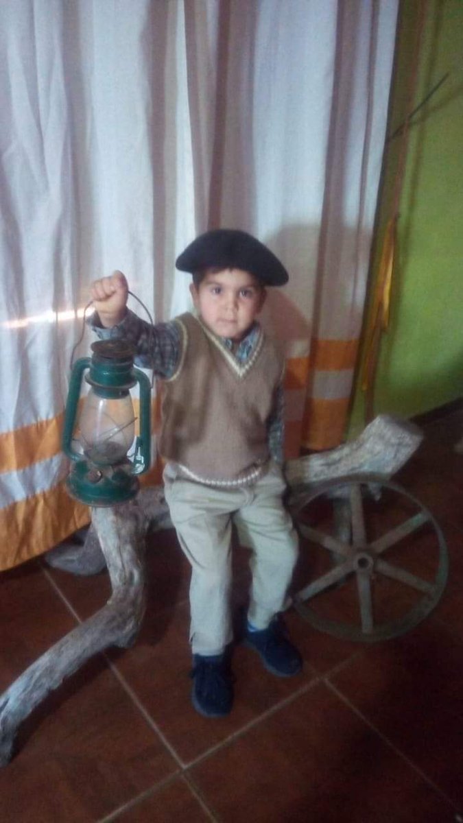 Soledad35981504's tweet photo. #estefinde hola buen dia de basavilbaso Entre Rios Benicio el farolero más lindo https://t.co/0La0rtbmo6