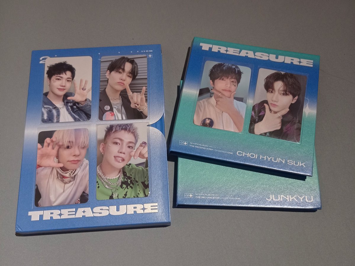 ownedbyakim's tweet photo. 🩵 giveaway alert !! 🩵

- rt and like the tweet below 
- 1 winner of:
    • 100 PHP Gcash
    • unsealed treasure album
    • random official photocards

- will pick winner using rt picker once all tickets are sold! ✨ https://t.co/B8hMKrIrSG