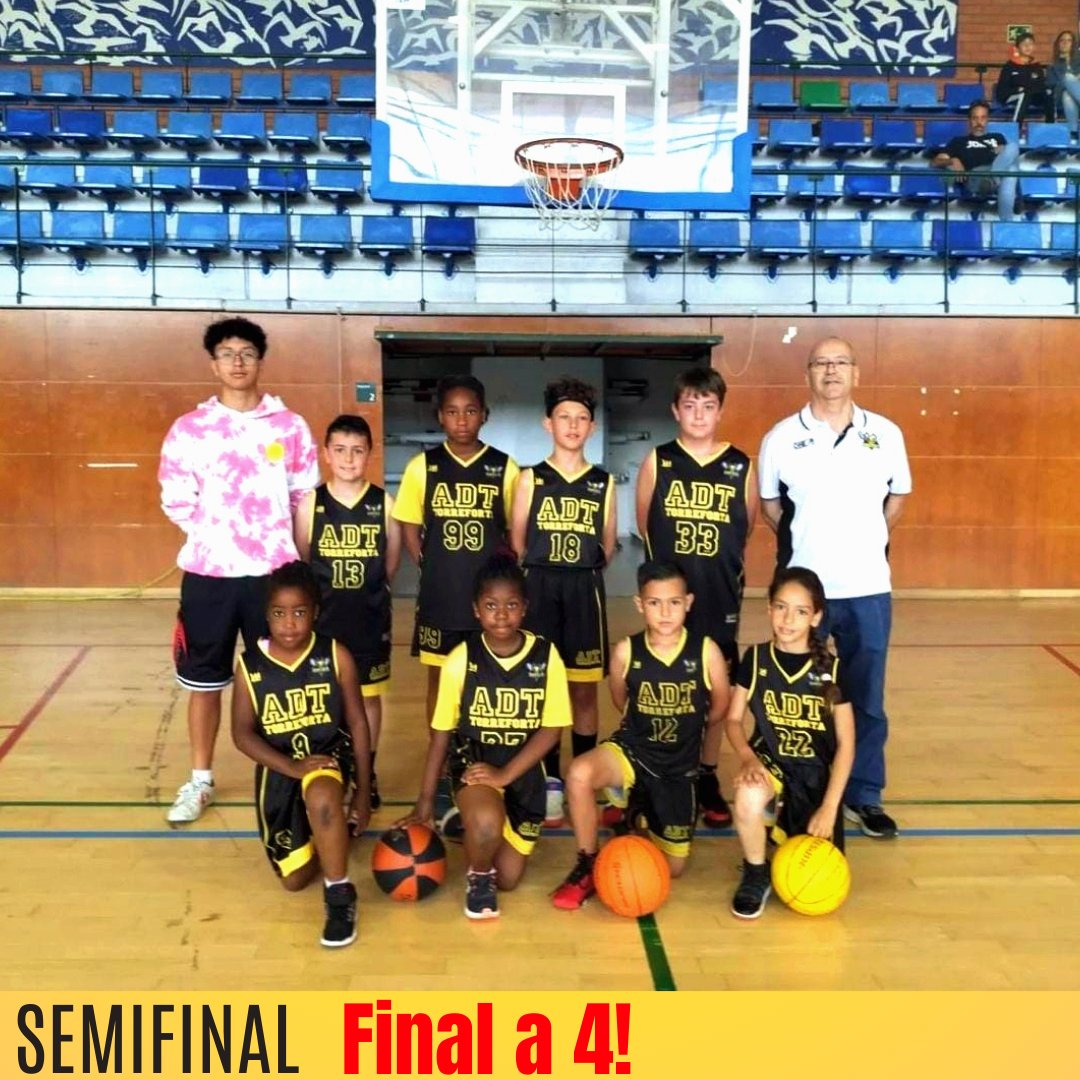 ⛹🏼‍♂️Han jugat la primera semifinal de la F4, l'AD TORREFORTA 13-14 (44 punts) i l'AB VENDRELL1 (50 punts).

El Premini masculí anirà a buscar el tercer lloc a la Final a 4, aquesta tarda a les 16:30 al Pavelló Municipal del Vendrell.🙌🏀
@tarragona_cat 
<a href="/abvendrell/">AB Vendrell</a> 
@adtorreforta