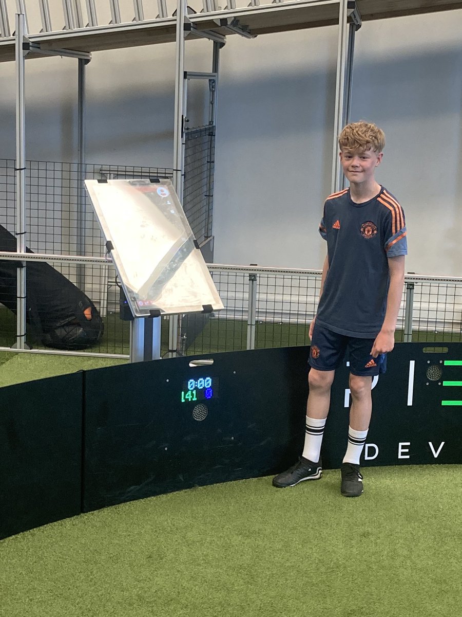 _PatrickGWilson's tweet photo. My first ever client with his PB π₯π₯
Two and a half years ago, we did our first session together and we are still going. Keep work hard Kayden β½οΈβ½οΈ #PWTraining #TechniqueOverEverything https://t.co/iqOyhMnujk