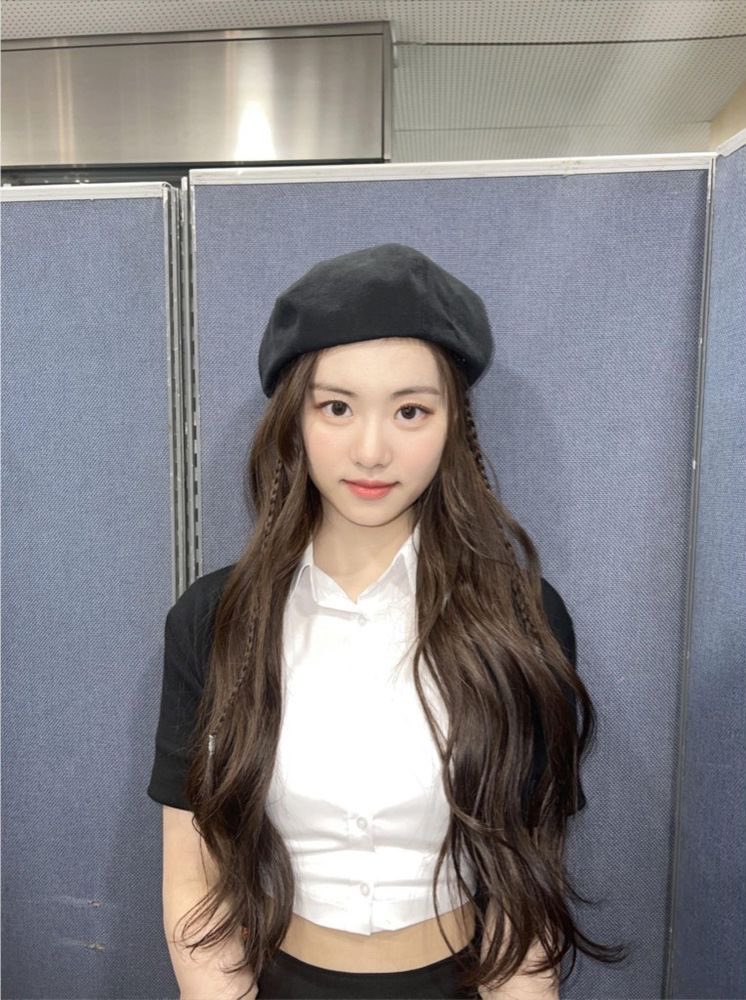 “Garam often talks about her fans..”
- Yurim🤍