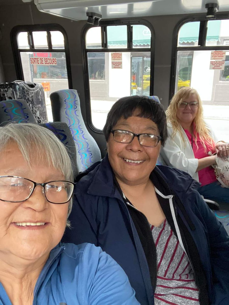 Labradorgirl65's tweet photo. Bus ride for last day of fasd conference
Feeling connected and not so alone in our rural communities
#ReducingHarms
#fasdNL #fasdAtlantic https://t.co/oKHsWcER6K