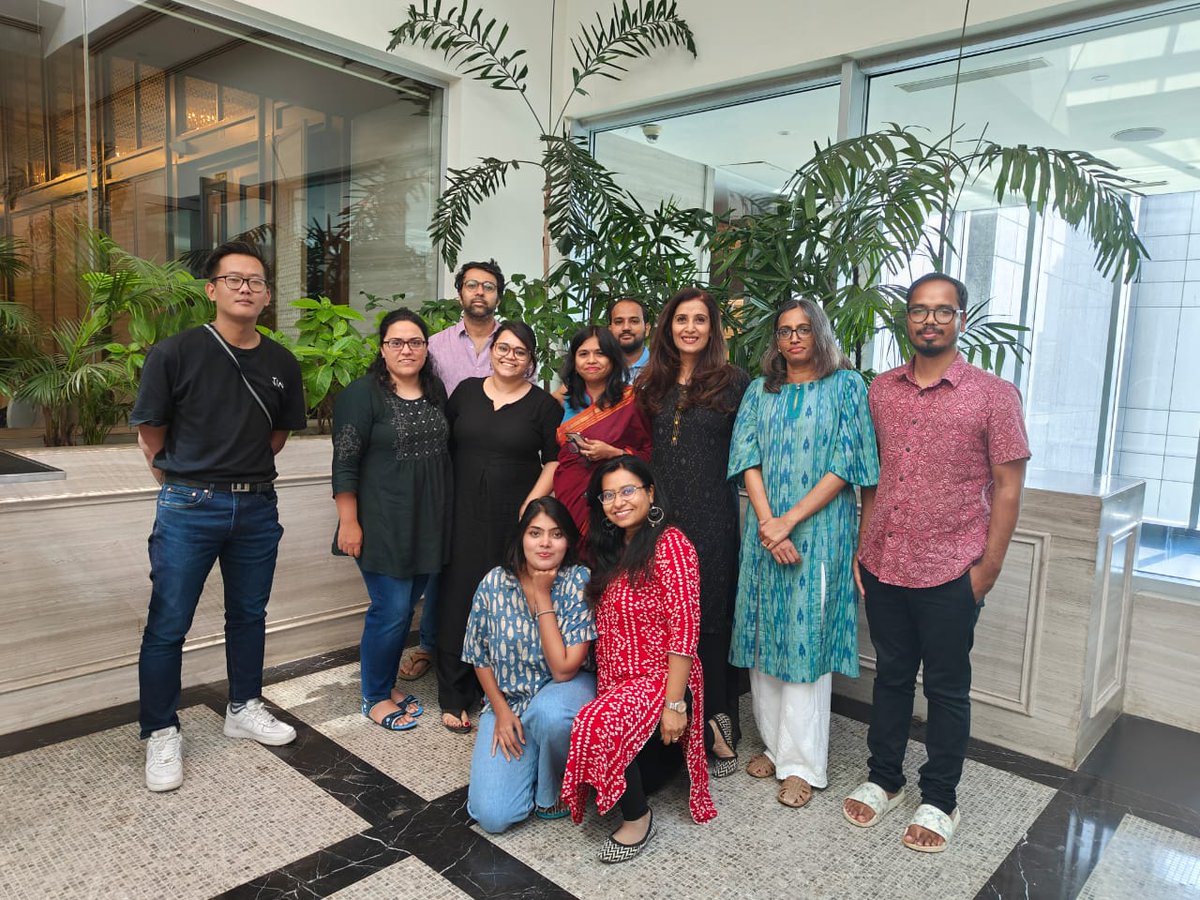 SauravK1890's tweet image. An enlightening 5 days training of @TRF on &quot;Reporting on Human Trafficking and Labour Exploitation&quot; ends with a NEW BEGINING

Sessions on #SolutionJournalism &amp;amp; #DataVisualisation upgraded our skills

Loads of thanks to trainers @kcbudhraja @Rolionaroll &amp;amp; @sanjit_oberai