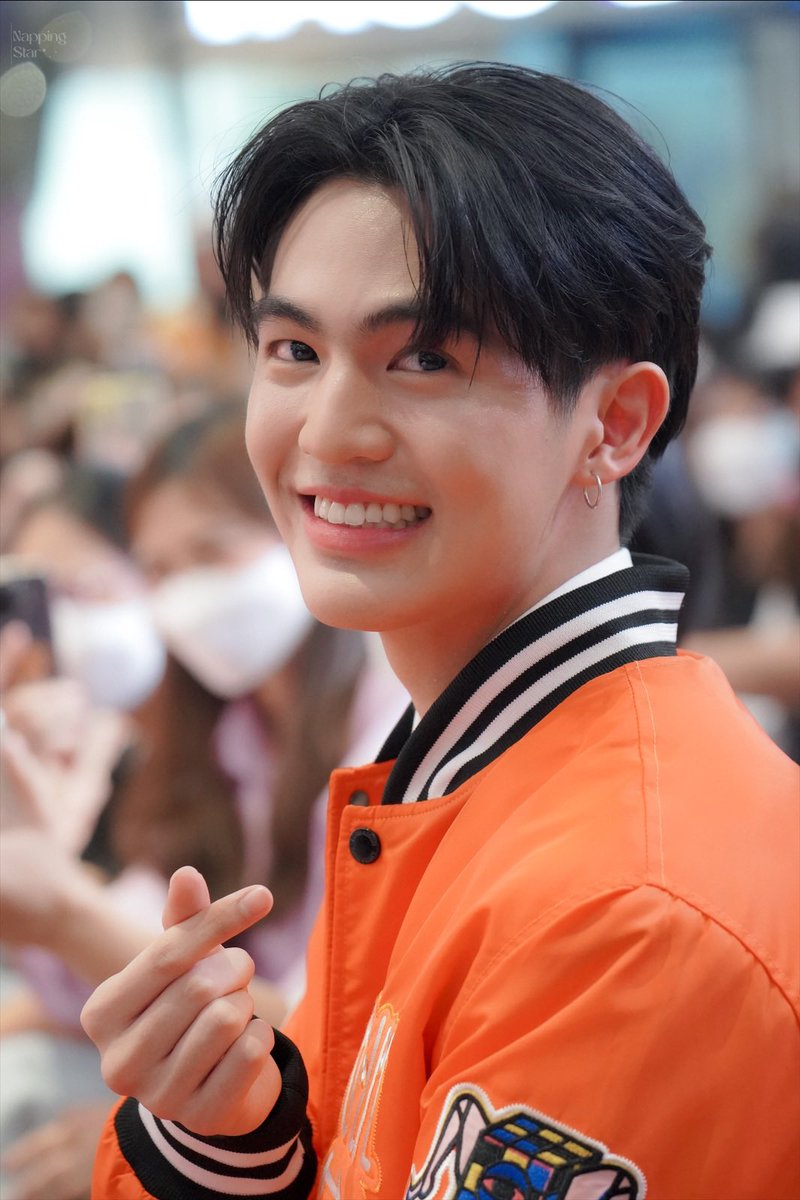_nappingstar's tweet photo. Benben 4-shot 😸

* ₊ ⋆ @bbenlk #BenBunyapol
#JayjunXUpPoompat
#jayjunthailand https://t.co/MdB7Cpw77V