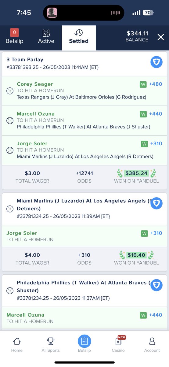 pandapuff444 tweet media