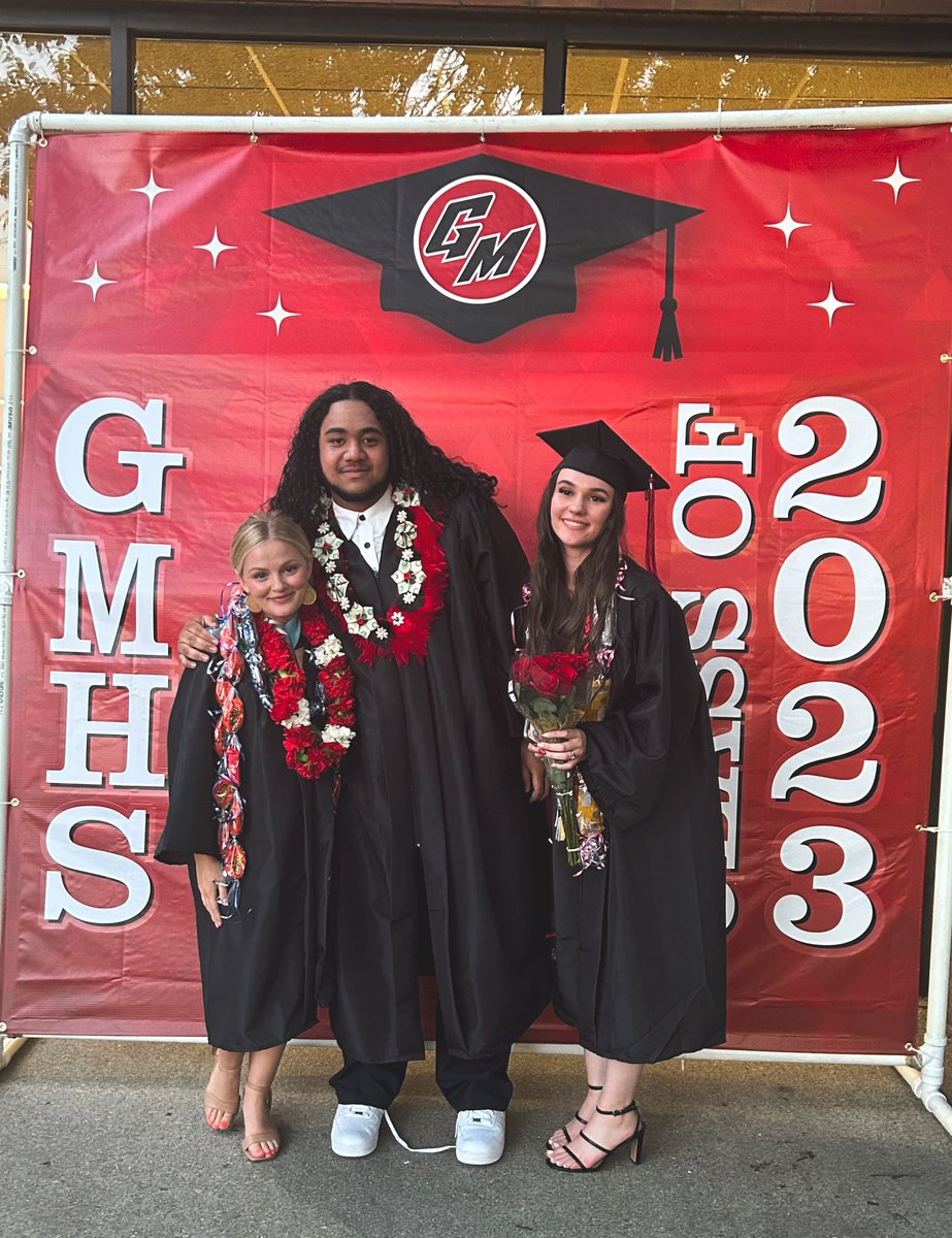 “It takes a village” 🎓
Being a graduation coordinator is a responsibility I’ll never take for granted. It’s a surreal feeling to witness ideas materialize &amp; share such a monumental moment with thousands of people. Thank you to EVERYONE who lended a helping hand #IGTBAC ❤️