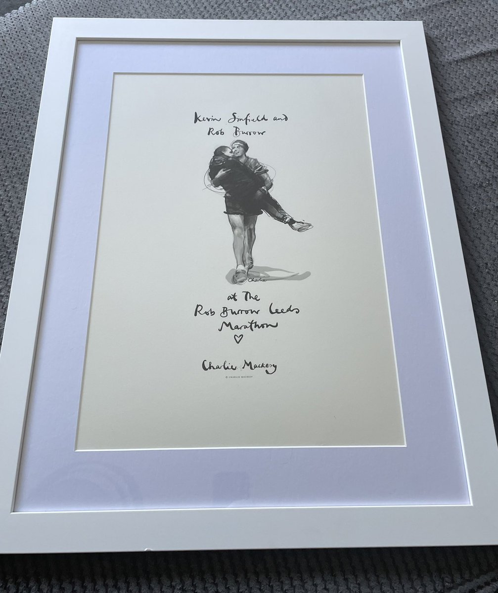 KevWhittaker1's tweet image. This just arrived! Looks great. @charliemackesy @Rob7Burrow @mndassoc #SirKev