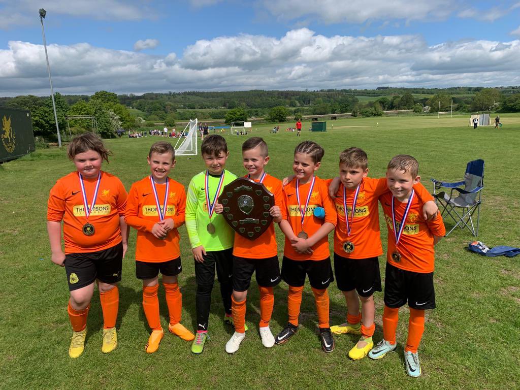 Stocksfield Lions U9’s Ivor Gray tournament winners. Only 7 boys and no subs but the boys showed great determination and spirit to win in. Well done boys 🏆⚽️🦁