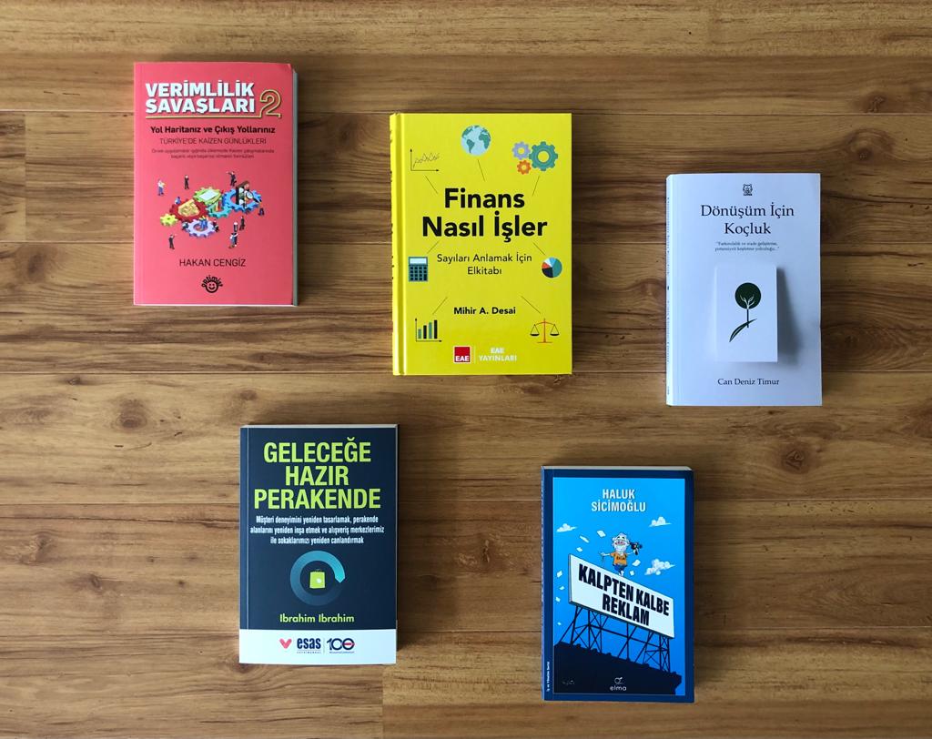 5 Değerli Yeni Tavsiye Kitap 

1. Finans Nasıl İşler 
<a href="/desaimihira/">Mihir A. Desai</a> 
2. Dönüşüm İçin Koçluk 
Can Deniz Timurtaş
3. Kalpten Kalbe Reklam 
Haluk Sicimoğlu
4. Geleceğe Hazır Perakende 
Ibrahim Ibrahim
5. Verimlilik Savaşları 
Hakan Cengiz
