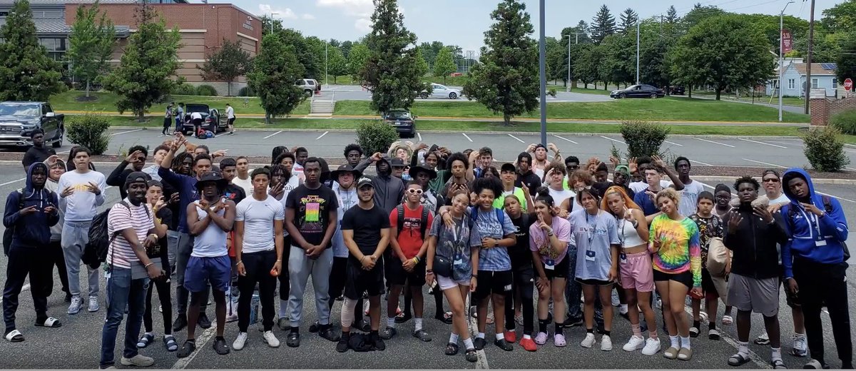 For 11 years I spent a week every summer in Kensington, in Philly, working with kids &amp; teens. 
Now I'm helping raise funds to send <a href="/PhillyMetroFCA/">Philly Metro FCA</a> kids to camp at <a href="/KutztownU/">Kutztown University</a> 
Join me! Every dollar helps. phillymetrofca.org/camp-scholarsh…