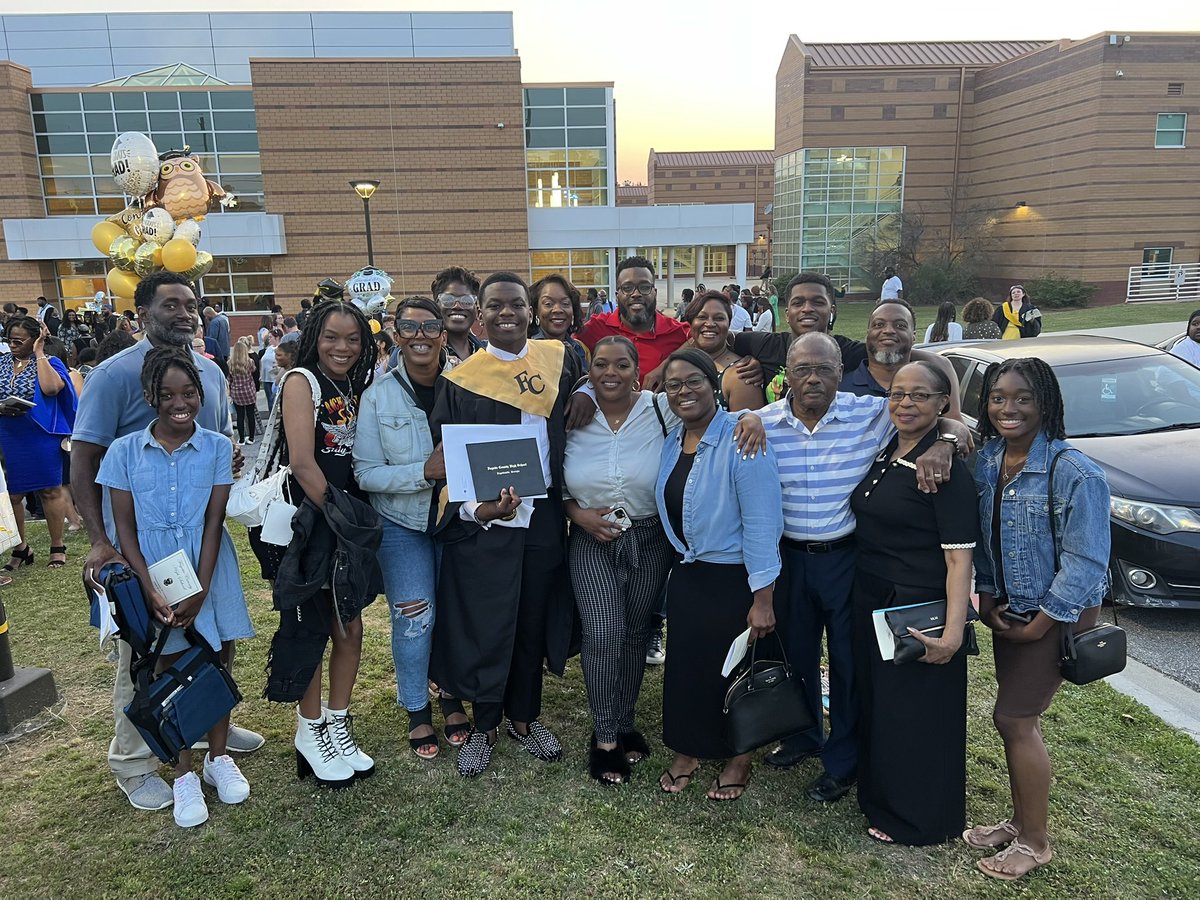 _JoshuaMonty's tweet photo. The end of a great era. Thank you to all my Tiger family🖤💛 Forever thankful for everyone who has impacted my life‼️ https://t.co/NiIUTdttUO