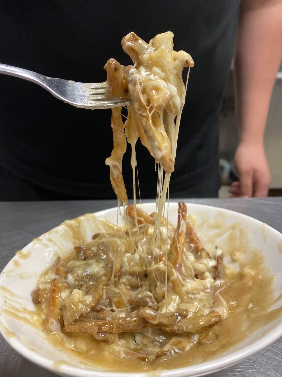 Ms. Rosati tweet media