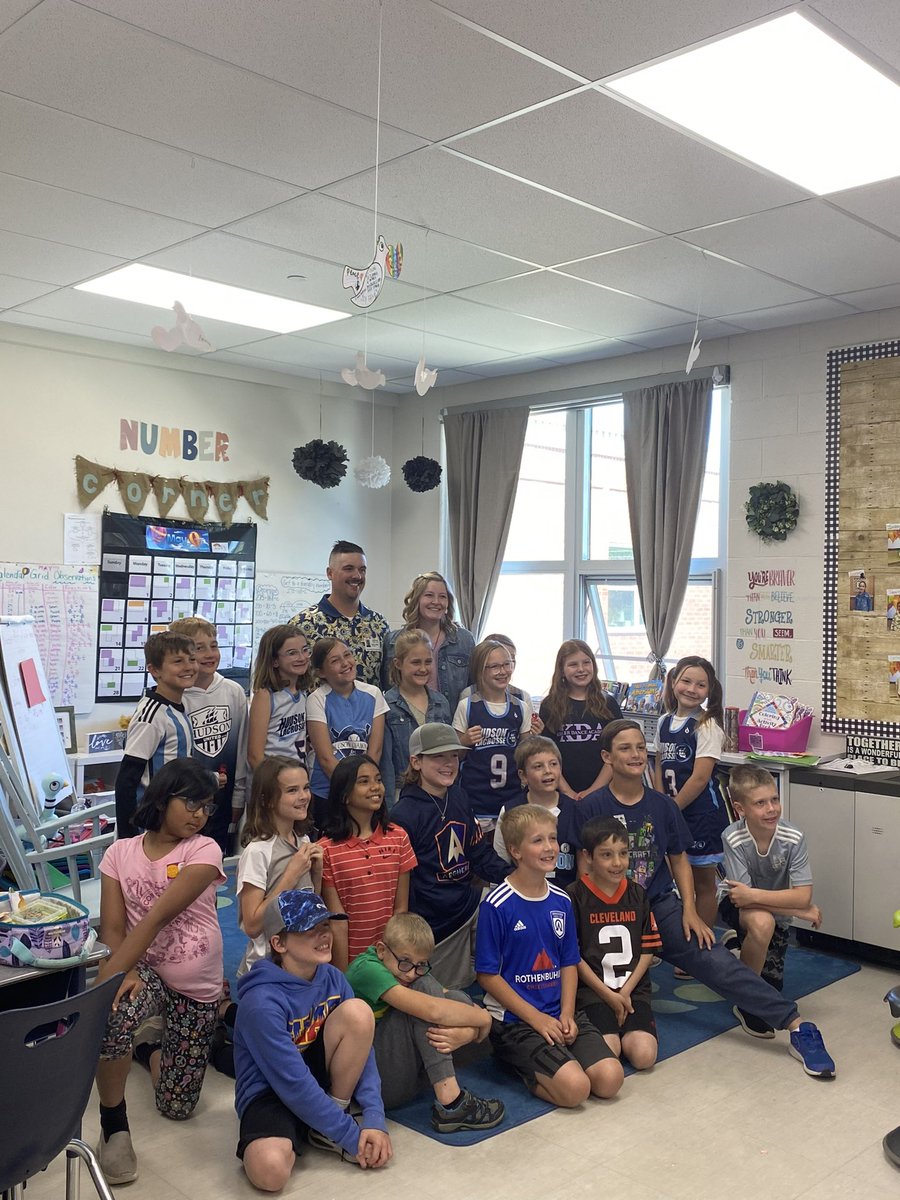 Mrs. Miller tweet media