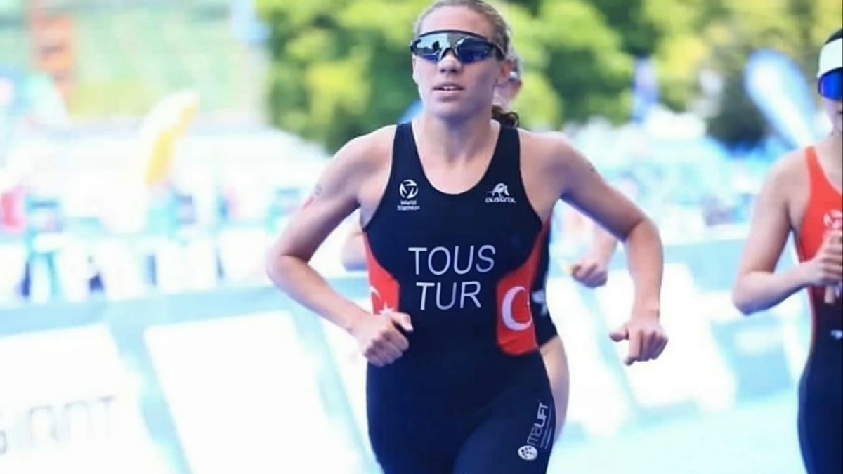 Esports IB3 (@esportsib3) on Twitter photo 🏊♀️🚴♀️🏃♀️<a href="/Xiscatous/">Xisca Tous</a> ha acabat en la 3⃣6⃣a posició les Sèries Mundials de Càller #WTCSCagliari 🇮🇹
🇹🇷 La mallorquina, que competeix amb Turquia, ha fet un temps de 0⃣1⃣:5⃣3⃣:3⃣6⃣
🏅Ha guanyat la prova Georgia Taylor Brown 🇬🇧 🏊♀️🚴♀️🏃♀️<a href="/Xiscatous/">Xisca Tous</a> ha acabat en la 3⃣6⃣a posició les Sèries Mundials de Càller #WTCSCagliari 🇮🇹
🇹🇷 La mallorquina, que competeix amb Turquia, ha fet un temps de 0⃣1⃣:5⃣3⃣:3⃣6⃣
🏅Ha guanyat la prova Georgia Taylor Brown 🇬🇧