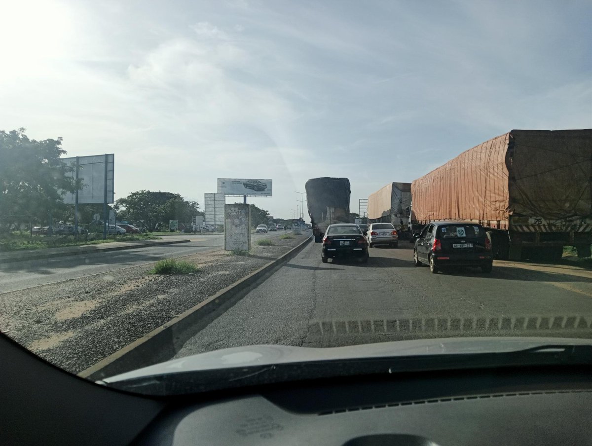 eyasante's tweet photo. Do we have truck specifications for our roads? Load heights and width 🤔. No wonder our roads are damaged in no time @mrhgovgh @GhPoliceService https://t.co/9OGgHN0NM9