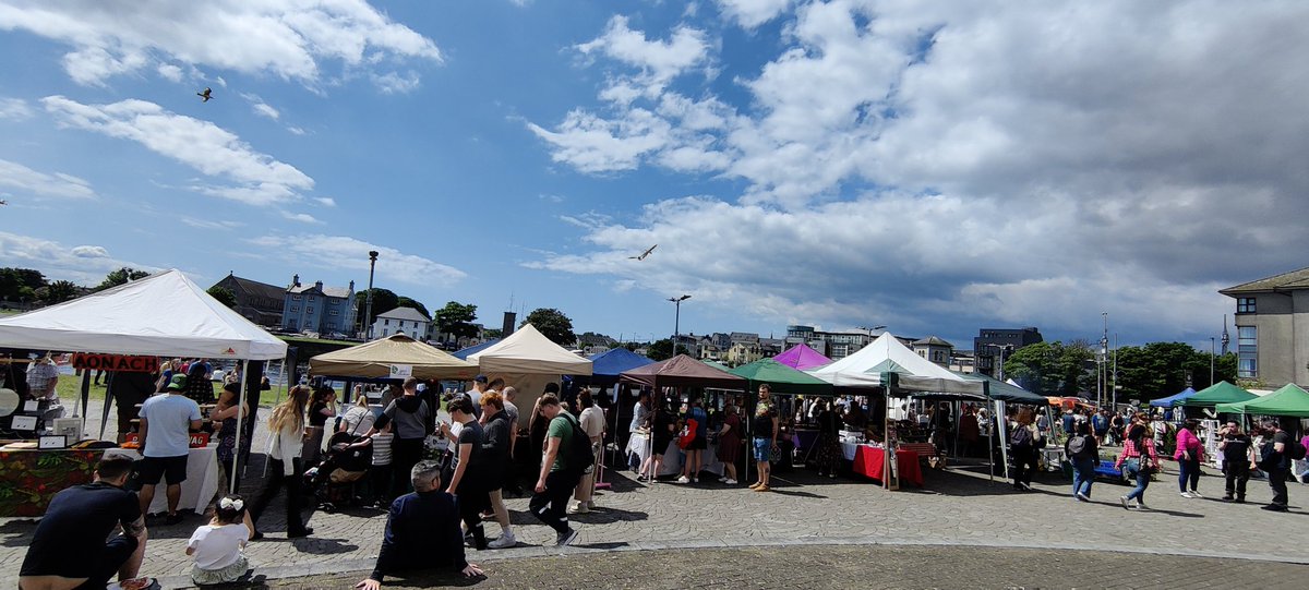 tyrannekesaurus's tweet photo. Lovely buzz at Spanish Arch today #Sparch #TinyTradersVillage @tinytradersvillage https://t.co/8MVhmkvAlD