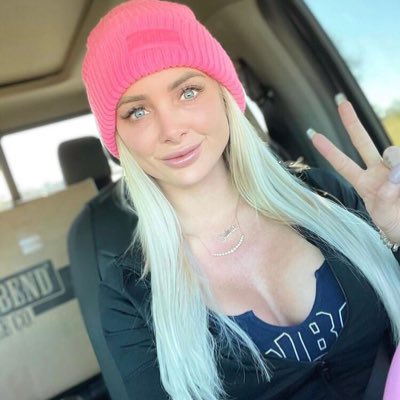 sandra_han22377's tweet photo. #NewProfilePic https://t.co/2vpV5ExRlJ