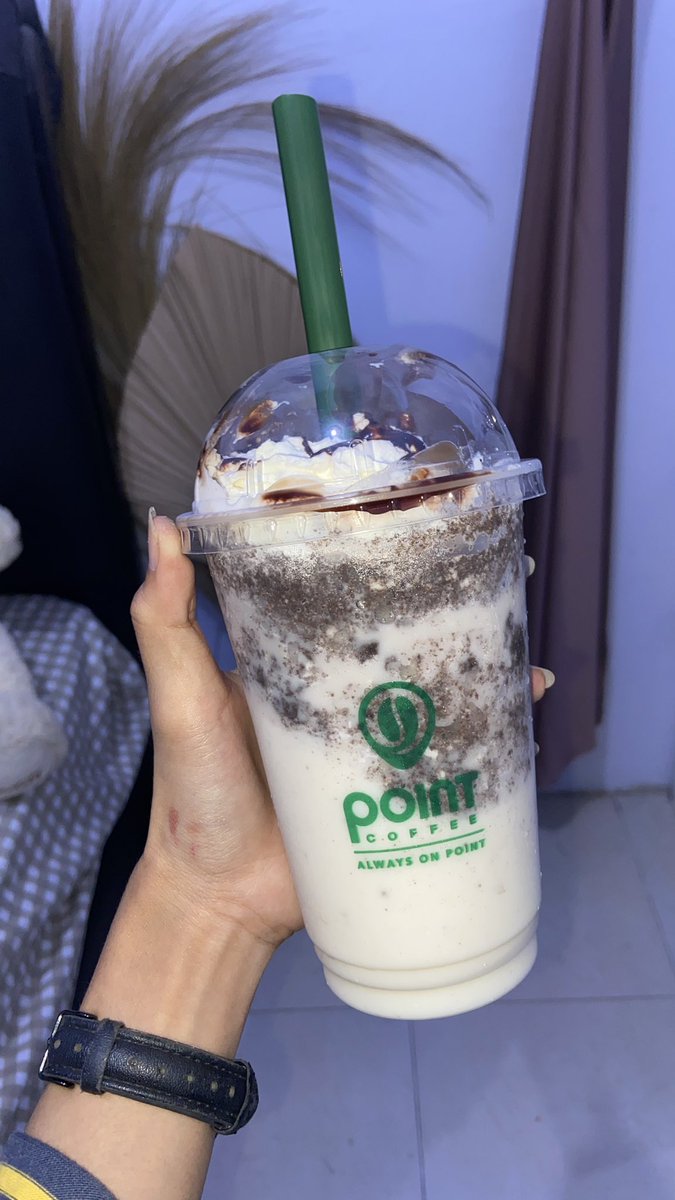 hepyness's tweet photo. minum dulu biar semangat ngeluhnya https://t.co/0puiKh6Q64