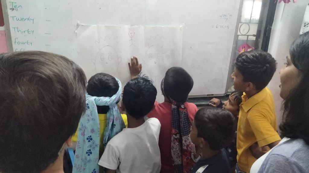 SNEH Foundation is glad to have started #extracurricularactivities with kids who were enrolled in schools through #RTE. Our volunteers are connecting students back to the school day by conducting sessions on creative writing, sketching & playing different games during the classes