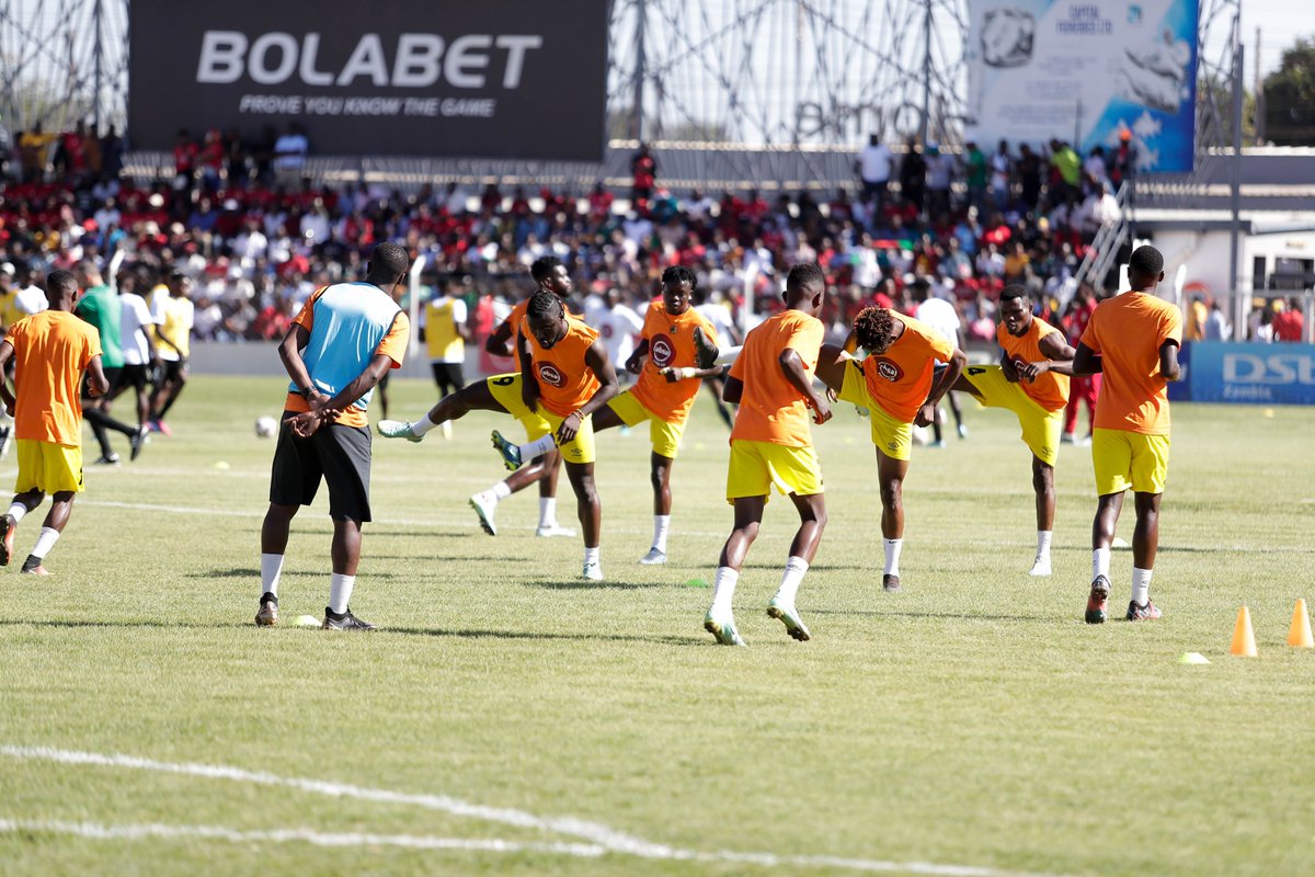 FAZFootball's tweet photo. #AbsaCupFinal
Forest Rangers Vs FC MUZA
Warmup complete, kickoff next!
#FORMUZ https://t.co/uZZpEvWT8I