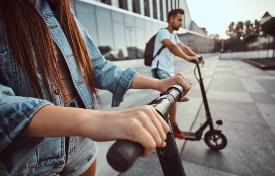 Wishlistedcom's tweet photo. Upgrade your walking commute experience with these convenient, top-rated scooters: https://t.co/he7HvhczCt https://t.co/sP7vA2GmSi