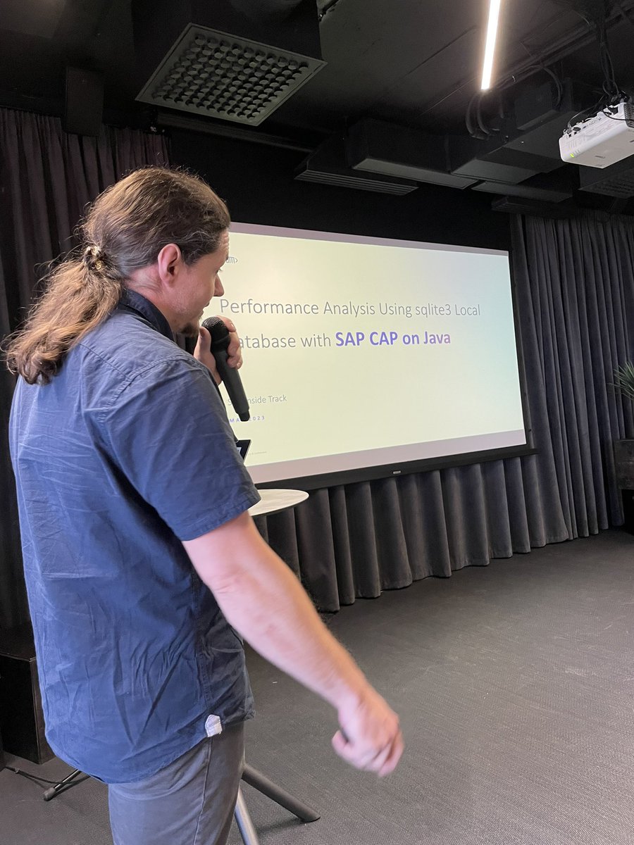 seVladimirs's tweet photo. Next topic on SAP Inside Track Riga 🇱🇻Alex with his topic around SAP CAP #SITRiga https://t.co/05kRLSCjSN