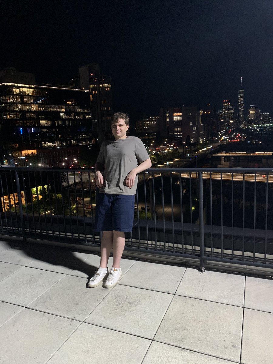 Dan tweet media